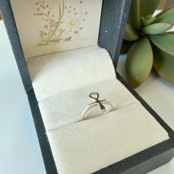 925 Sterling Silver Vintage Egyptian Ankh Oxidized Ring Size 6 Key of Life - Picture 2 of 8